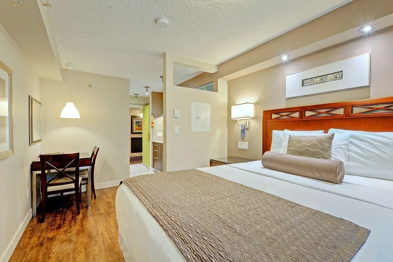 Otel Red Lion Inn And Suites Victoria Saanich