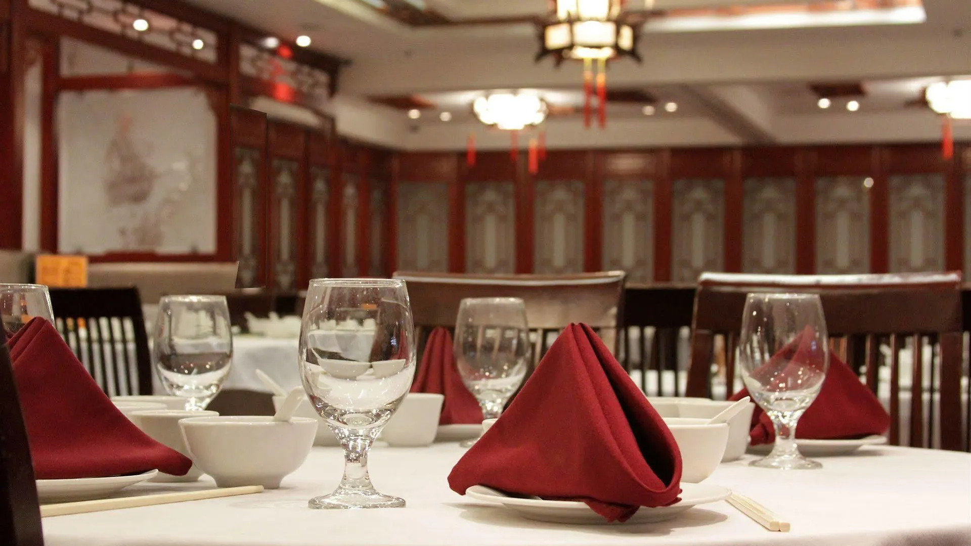 Red Lion Inn And Suites Victoria Saanich